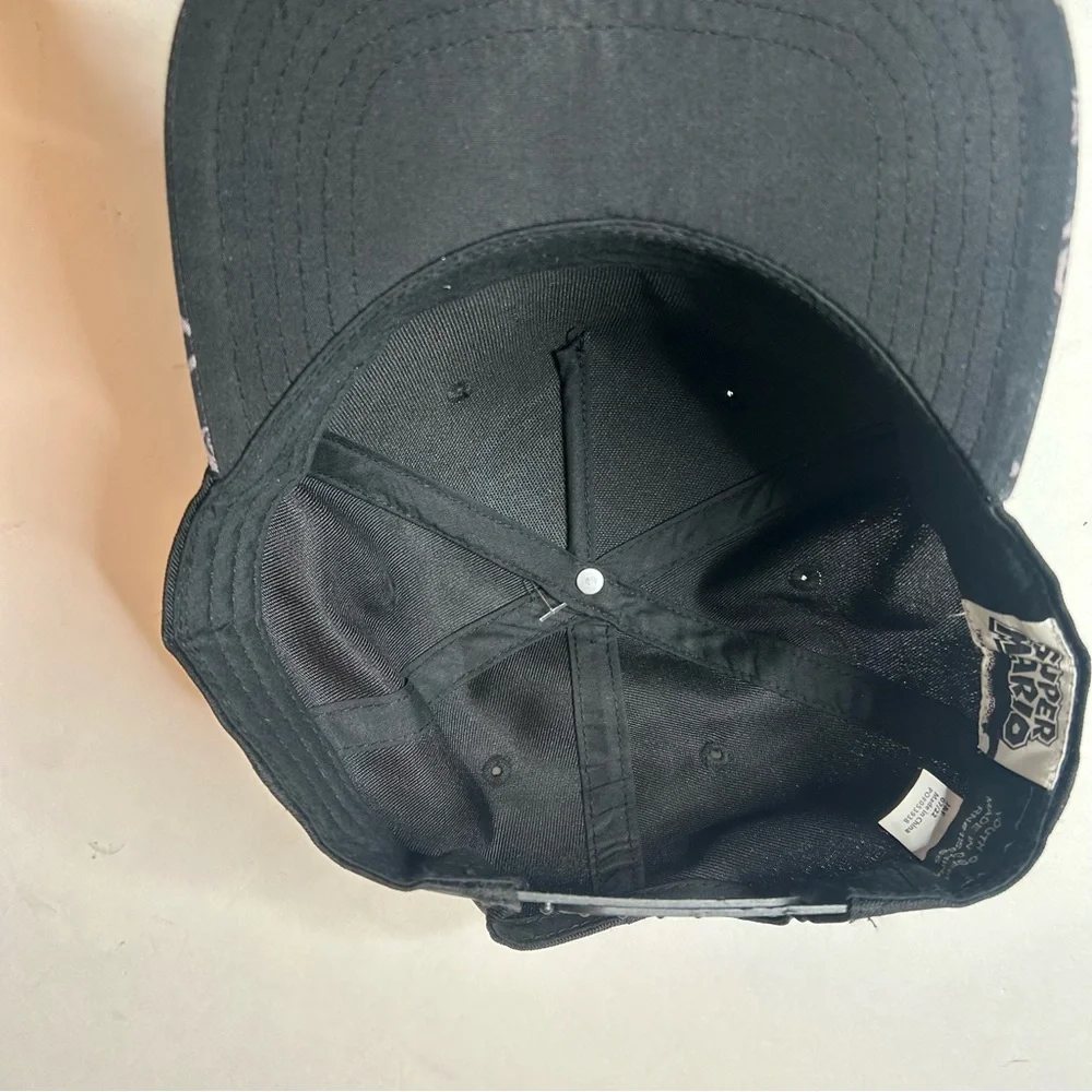 Nintendo Super Mario Bros Youth Snapback Hat Cap Black Gaming Fun Sporty